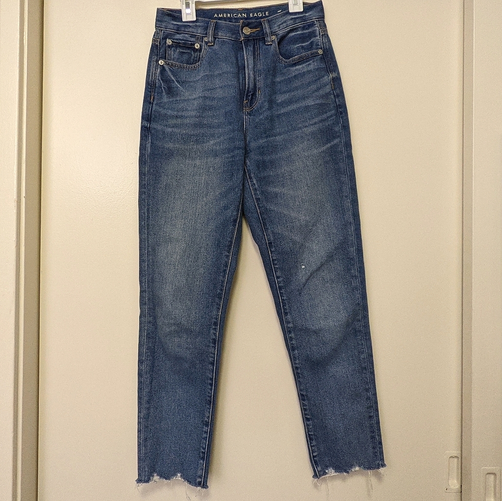 AE Mom Jean